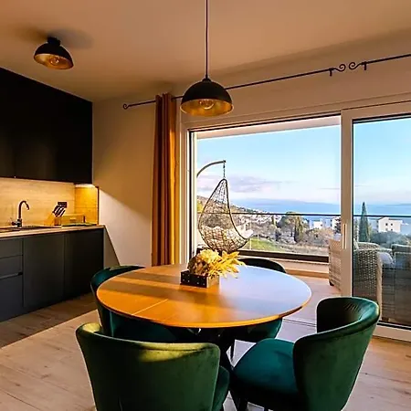 Dado Apartman *